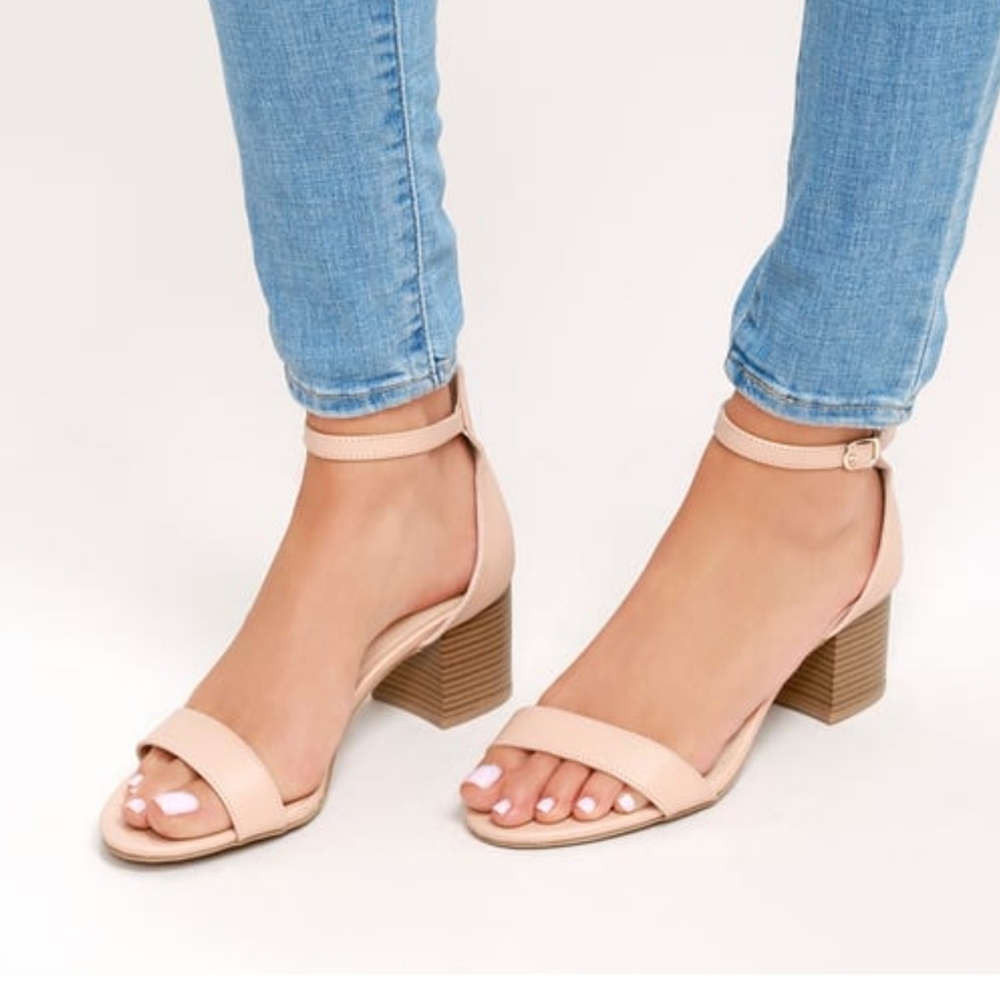 Lulu's Harper Almond Stacked Ankle Strap Heel - BRAND NEW! Size 8.5